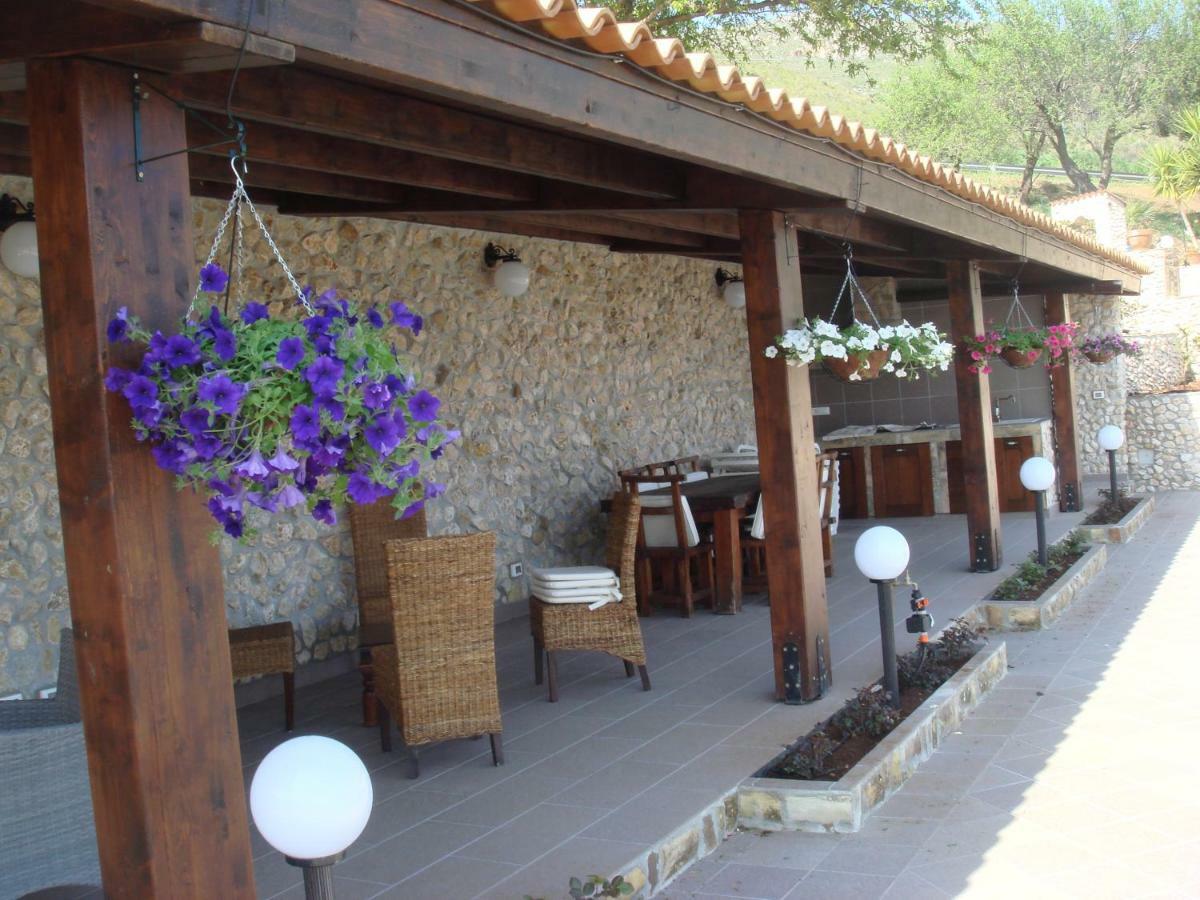 فيلا Casale Giulietta سكوبيلو المظهر الخارجي الصورة