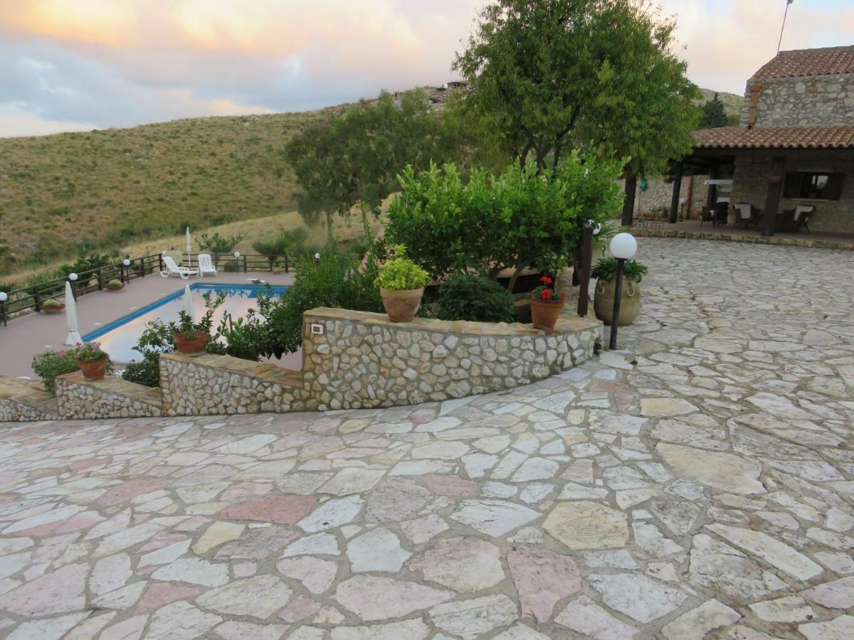 فيلا Casale Giulietta سكوبيلو المظهر الخارجي الصورة