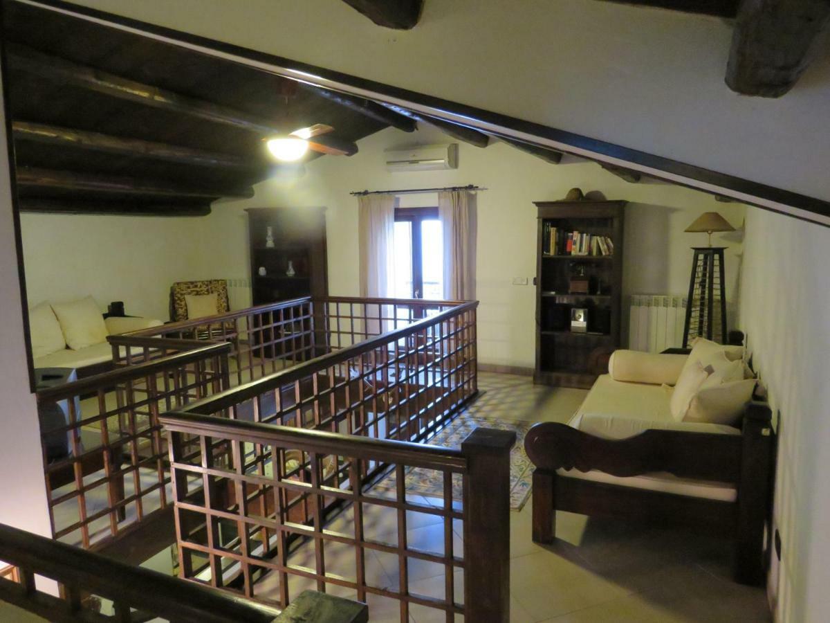 فيلا Casale Giulietta سكوبيلو المظهر الخارجي الصورة
