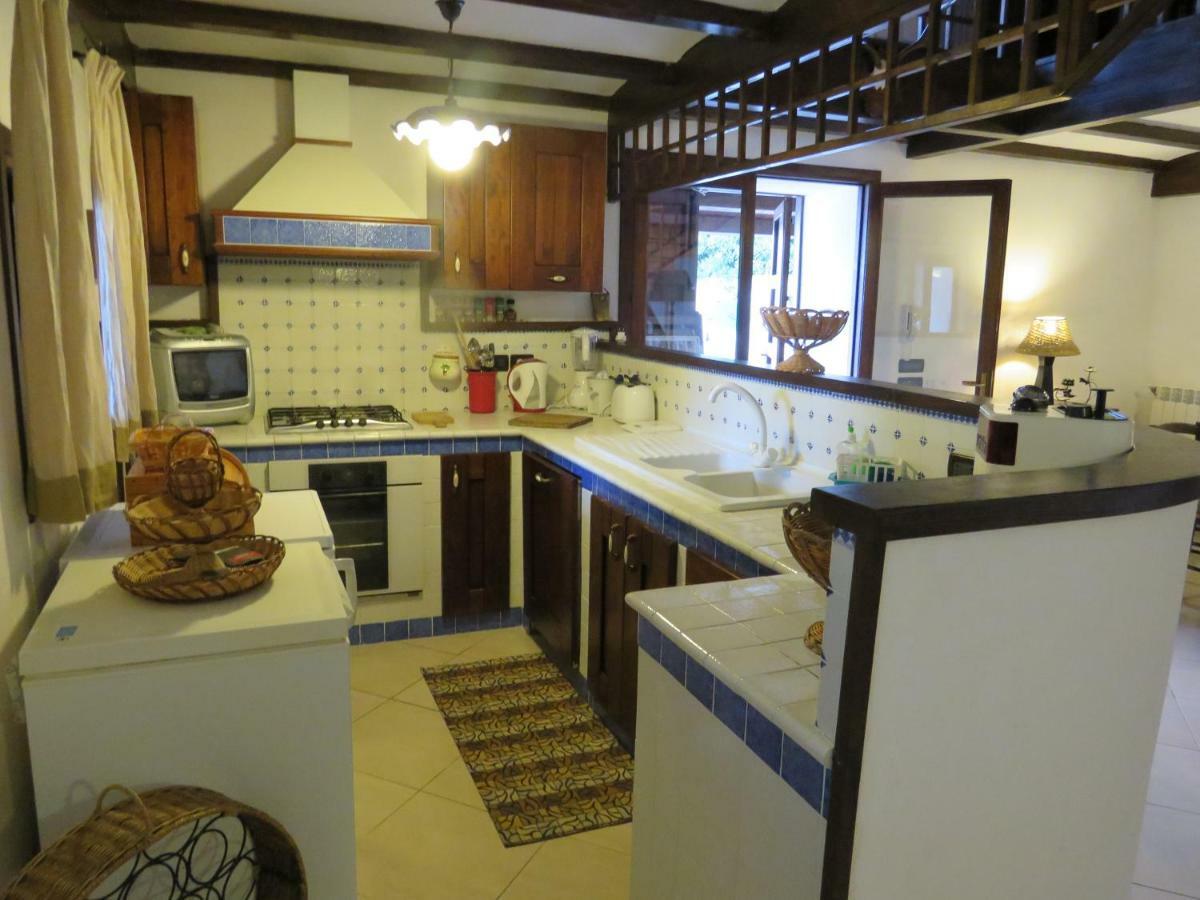 فيلا Casale Giulietta سكوبيلو المظهر الخارجي الصورة
